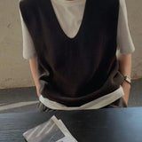 Fashionable Sleeveless Knit Sweater