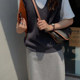 Fashionable Sleeveless Knit Sweater