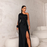 Kira | Elegant Maxi Dress