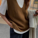 Fashionable Sleeveless Knit Sweater