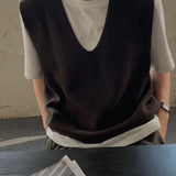 Fashionable Sleeveless Knit Sweater