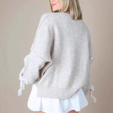 3D Applique Bow Paneled Loose Sweatshirt