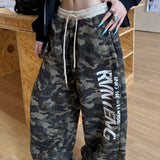 Retro Camo Letter Graphic Curved Sweat Pants