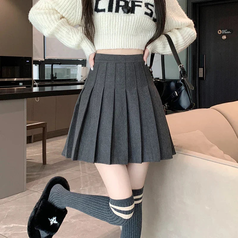 New Korean Preppy Style Mini Pleated Women 2025 New High Waist Woolen Autumn Winter Casual Wool Skirt