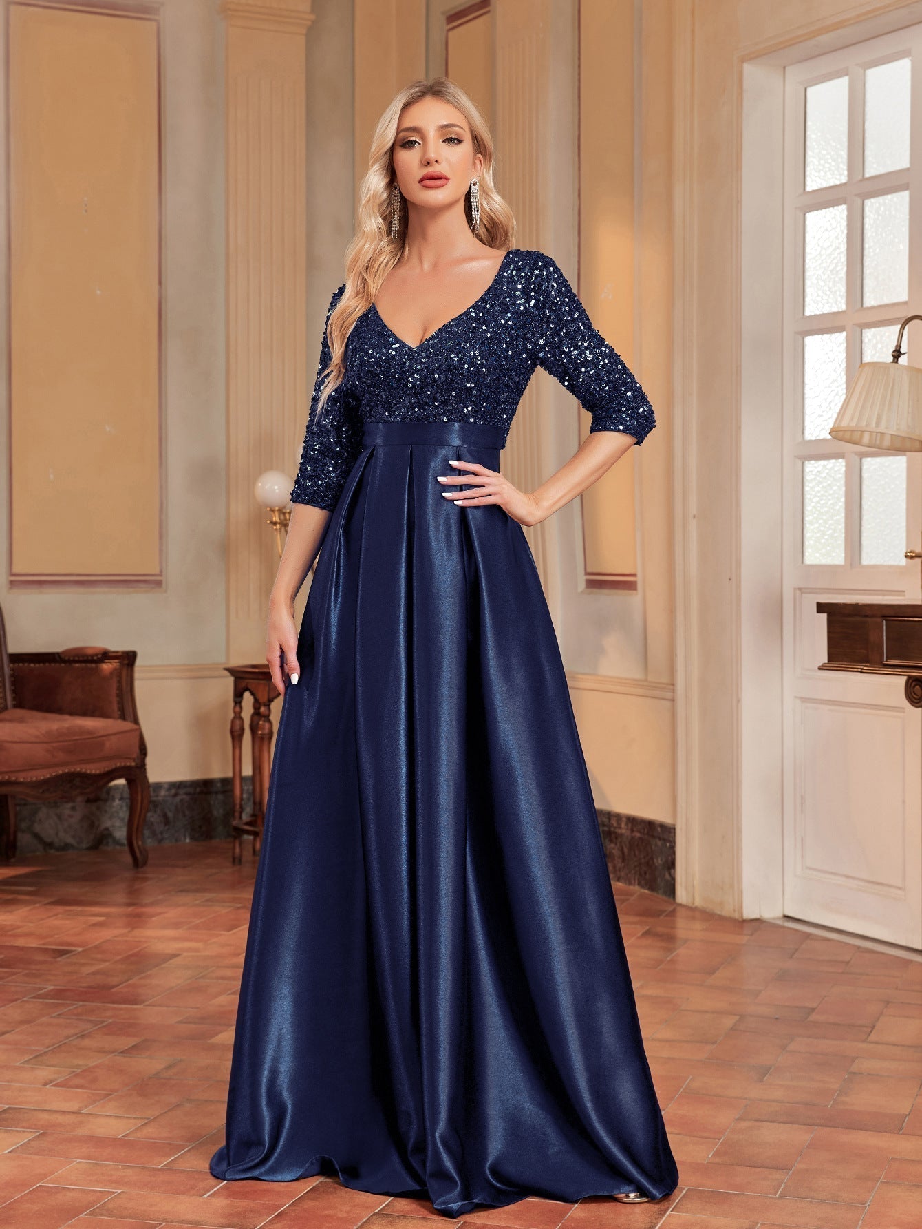 V neck Long Sleeve Sequined Elegant Prom Evening Party Dress