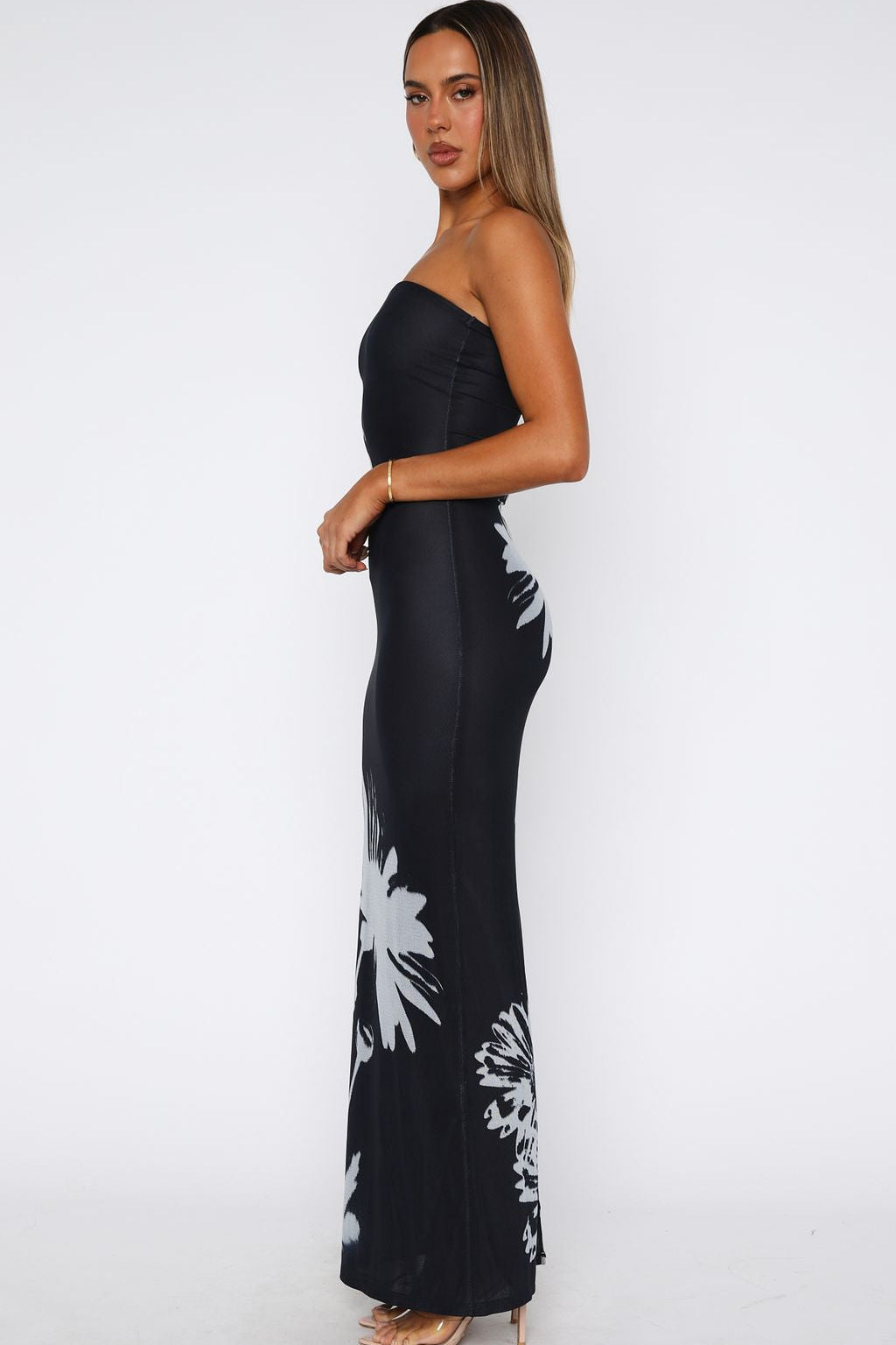 On A Trip Maxi Dress Nocturnal Bloom