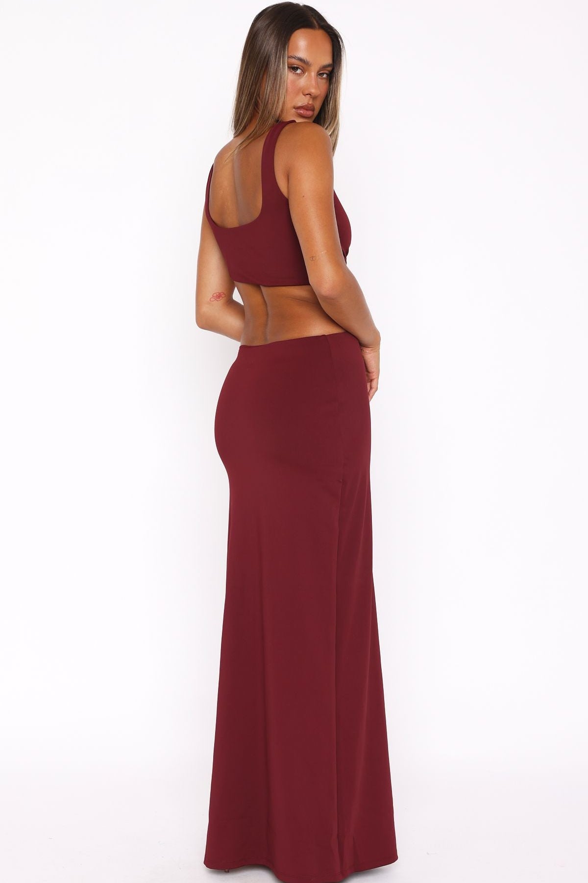 It Feels Wrong Maxi Dress Burgundy