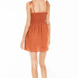 Front-breasted White Elastic Waist Sling Strap Dress