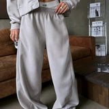 Sporty Color Block Hooded Straight-Leg Pants Two Piece Set